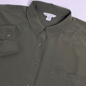 Athleta Women's 3X Olive Green Cropped Stretch Tech Button Up Long Sleeve
